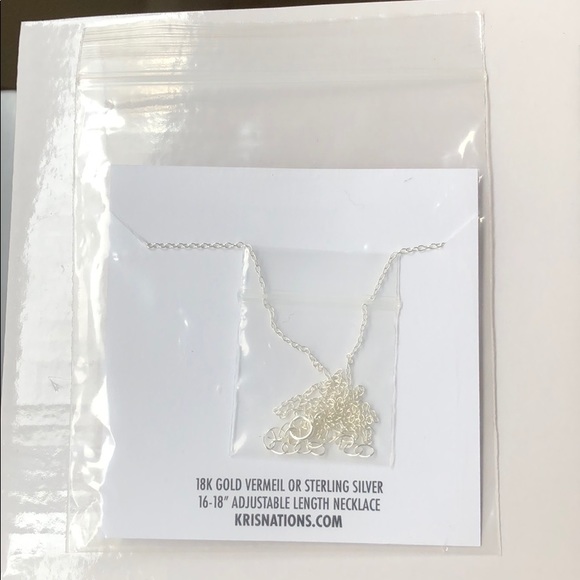 🆕 Opalescent Moon Necklace Kris Nations - Picture 4 of 5